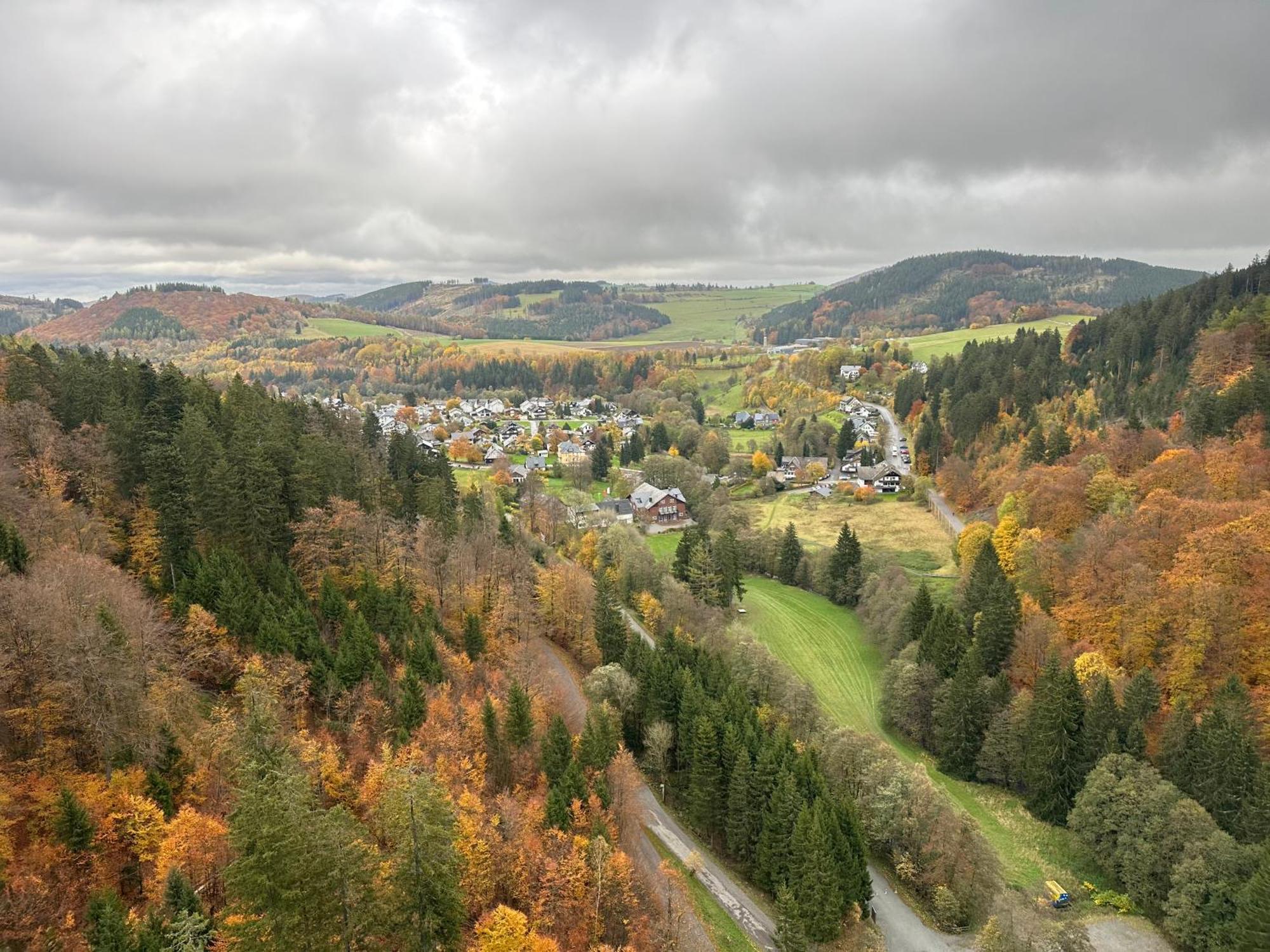 Apartamento FeWo Gipfelglück Willingen  Exterior foto